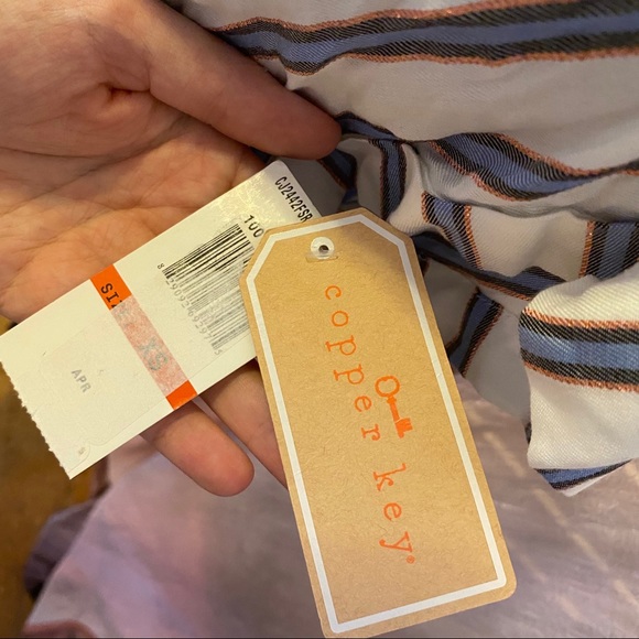 Copper Key striped button down short sleeve top - Picture 4 of 9
